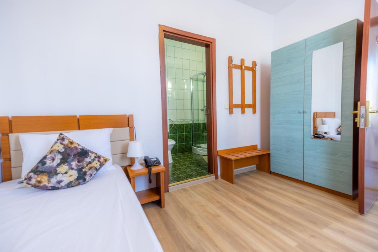 Hotel Sir Lujerului Bükreş Dış mekan fotoğraf